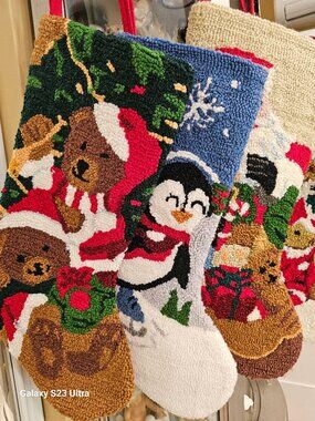 PEKING HANDICRAFT Christmas  Hooked Stocking set of 4